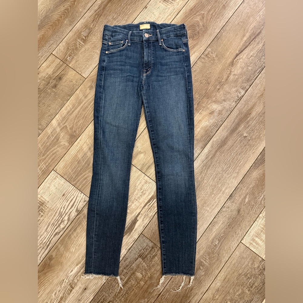 MOTHER Looker Ankle Fray Jeans
